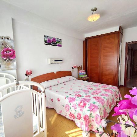 Apartamento Paseo Del Puerto ฟินิสแตร์เร ภายนอก รูปภาพ